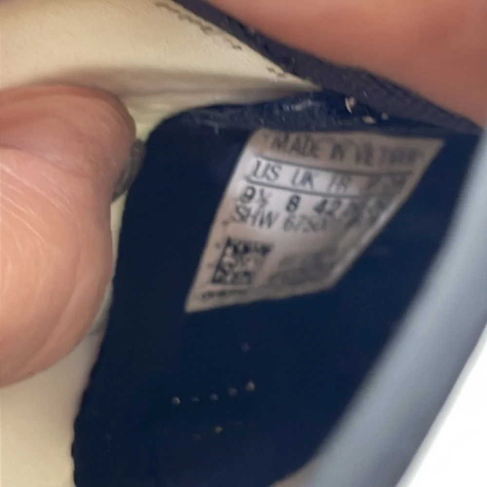 Adidas Stella McCartney Shoes PulseBoost HD Women’s 9.5 White Cream Laces G28329 - Picture 9 of 17